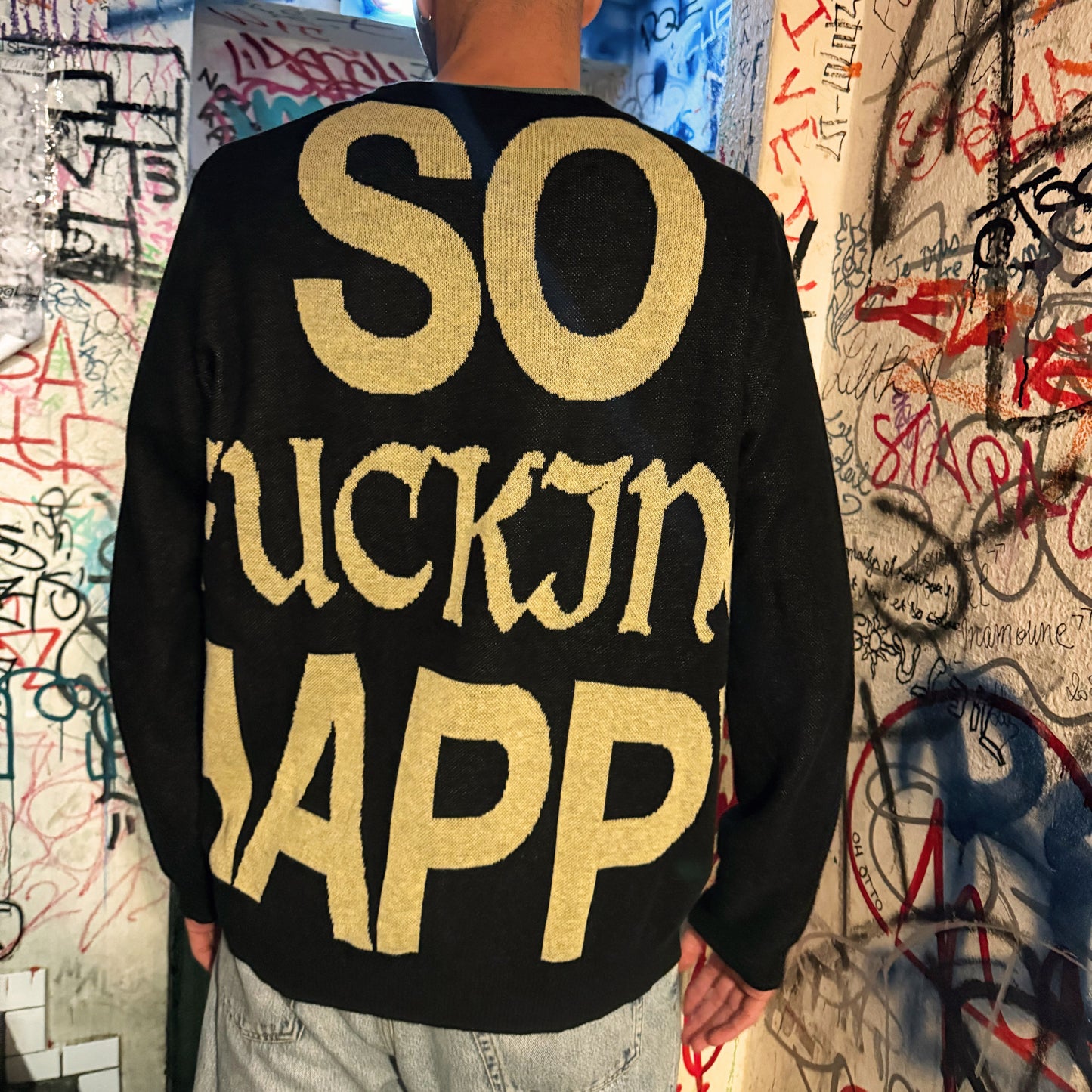 So F*cking Happy - Pull Tricoté Unisexe